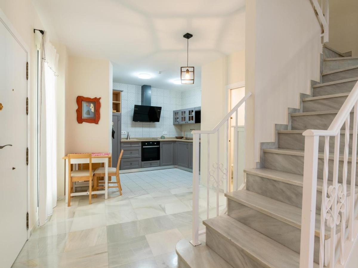 Holi-Rent Penthouse Penuelas Sevilla Eksteriør bilde